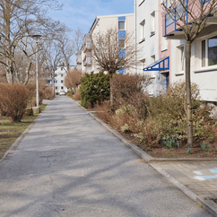 Zugangsweg Wohngebäude
