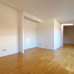Schlafbereich im Dachgeschoss der 2-Zimmer-Wohnung