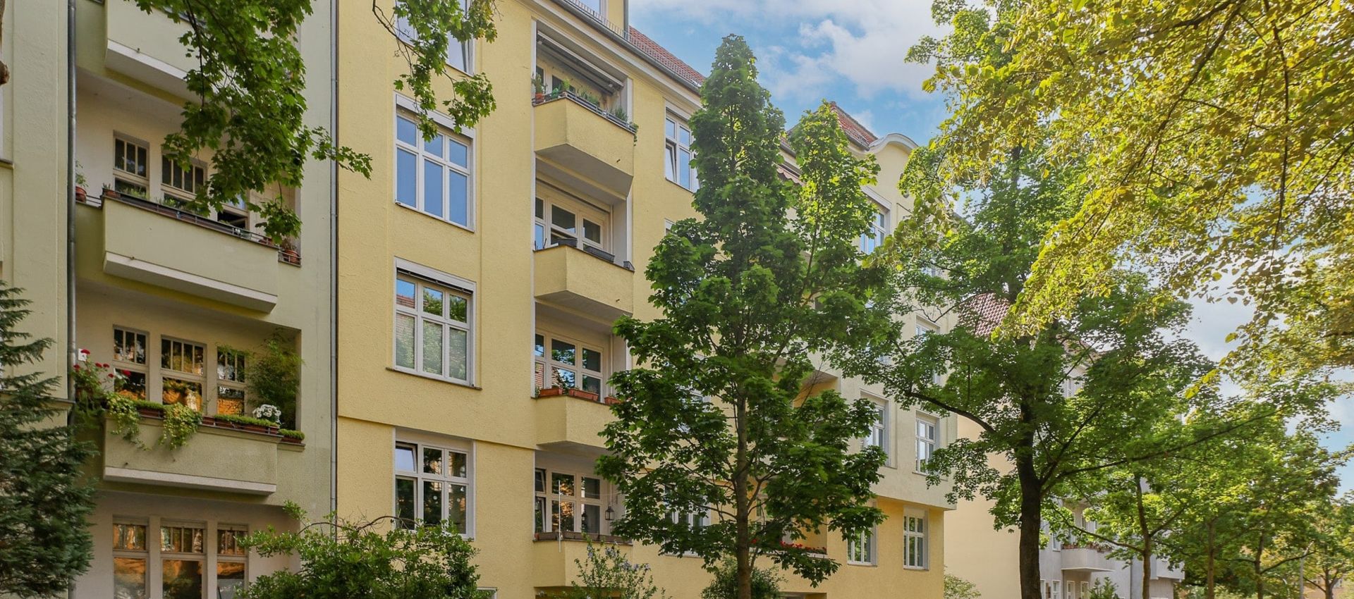 Straßenansicht