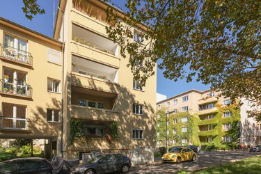 2-Zimmer-Wohnung mit Balkon in Berlin Schöneberg