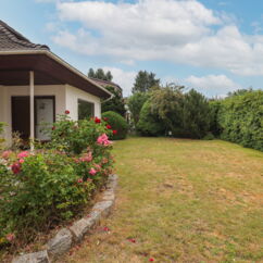 Freistehendes Einfamilienhaus mit Dachterrasse und großem Garten in Berlin Zehlendorf 