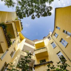 Rückwärtige Gebäudeansicht - Altbau in Berlin - Friedenau